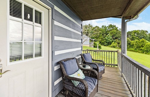 Fancy Gap Cabin | 2BR Cabin with Jacuzzi and Mountain Views - Cabin 5