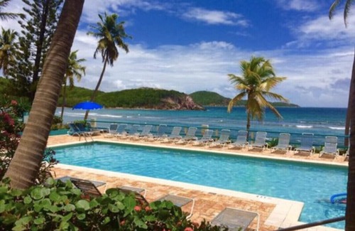 Bolongo Bay Condo | 2BR condo -3 Pools, 2 restaurants and beach!