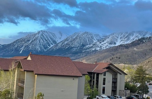 Minden Resort | 2BR DAVID WALLEY'S RESORT WITH HOT SPRING -SLEEPS 6