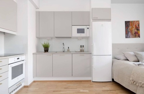 Tikkurila Apartment | 2BR design home great location Tikkurila