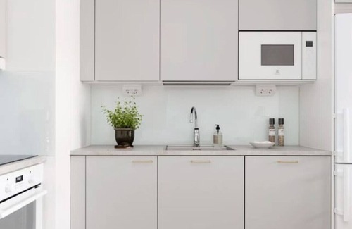 Tikkurila Apartment | 2BR design home great location Tikkurila
