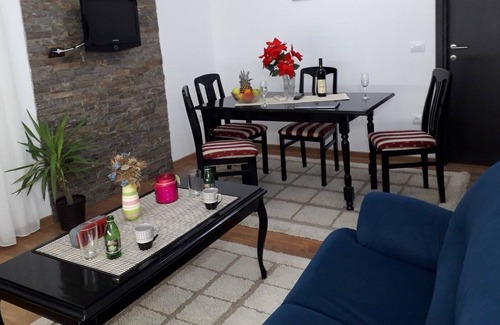 Belgrade Apartment | 2BR Family-Friendly Airport Accommodation W/ Free Private Parking & Patio