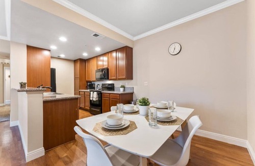 Reno/Tahoe Airport Apartment | 2BR Getaway Pool, Gym, Basketball Court & Theater