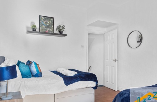 Barrow-in-Furness House | 2BR Home In Barrow Sleeps 8 Contractors, Families