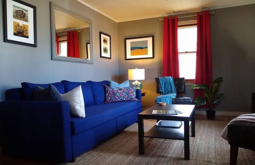 Wilson House | 2BR house close to Lake Wilson, epic MTB trails, I-70, world's largest Czech egg