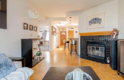 Marina District Apartment | 2BR in SF's Best neighborhood