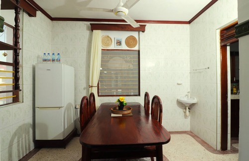 Stone Town Apartment | 2BR in Stone Town – Near Ferry Terminal, Museums & Cultural Sights