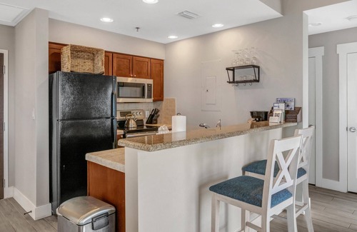 Sandestin Condo | 2BR Luau Suite on 7th Floor with spanning views of the lagoon pool and Gulf of Mexico at Sandestin Golf & Beach Resort