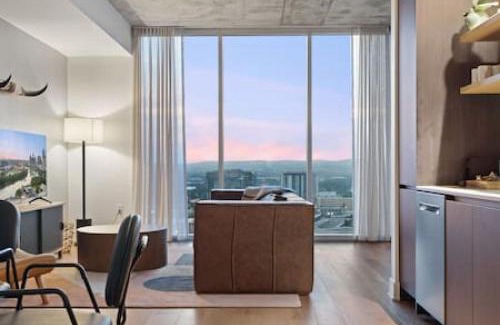 Rainey Street Historic District Apartment | 2BR Lux Highrise + Austin + Vibrant Rainey St