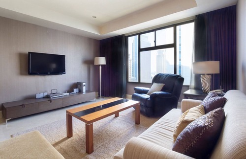 Jakarta Apartment | 2BR Luxury Apartment in Central Jakarta w/5-Star Hotel Amenities