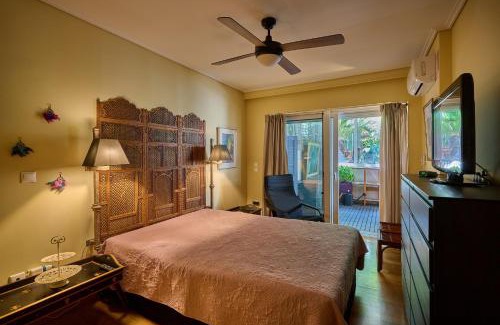 Voula Apartment | 2BR Oasis South Riviera Stay MK