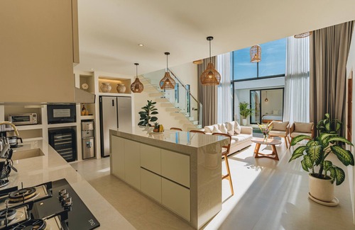 Munggu Villa | 2BR Serenity Villa in Seseh – Near the Beach Hybrid