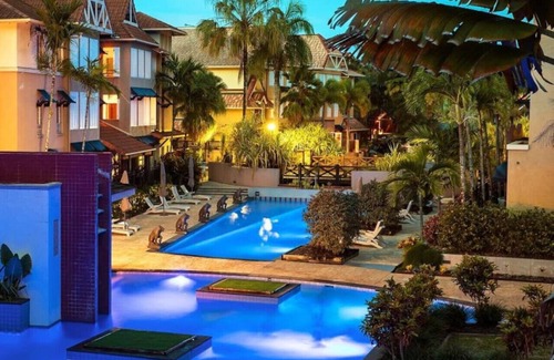 Cairns North Apartment | 2BR The Lakes Resort Escape, 4 Pools 5 min Airport