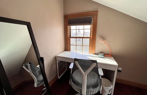 Inman Square Condo | 2BR Top Floor PH Apt w/Private RoofDeck in Central Sq, minutes to Harvard&MIT