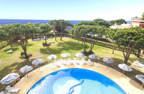 Oura Apartment | 2BR w/Pool & Balconies – Sta. Eulália, Albufeira