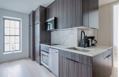 Greenpoint Apartment | 2BR, W/w/d in unit, By Subway