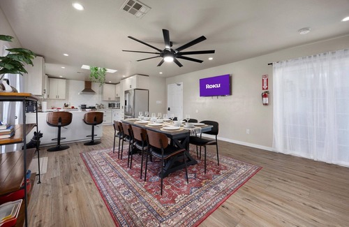 Greenacres House | 2Kings|1GIG Wifi| Skylight |NoSteps|RainShowers