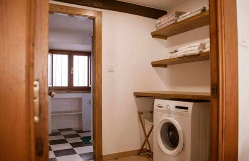 La Portilla House | 2km from the beach