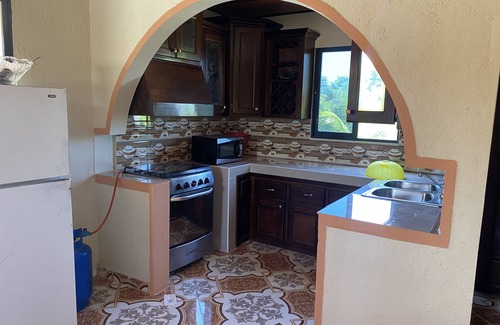 Jacmel Apartment | 2miles from the airport