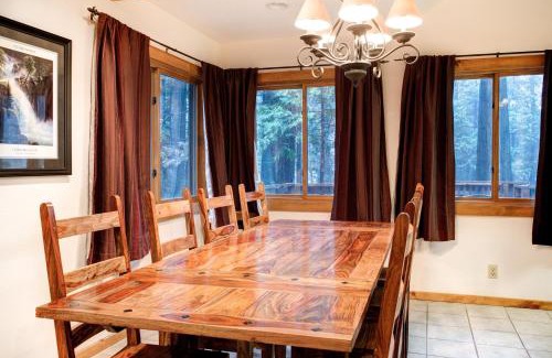 North Wawona House | 2N Big Pine Lodge