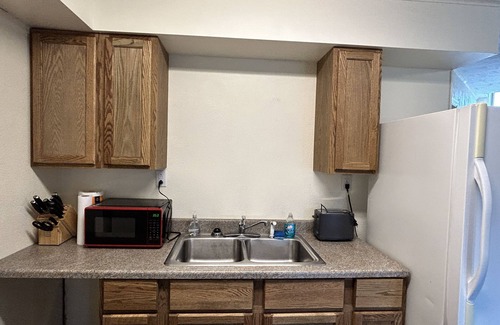 Geneva Apartment | 2nd Floor 2 Bedroom Extra Large Apartment Historic Downtown Geneva