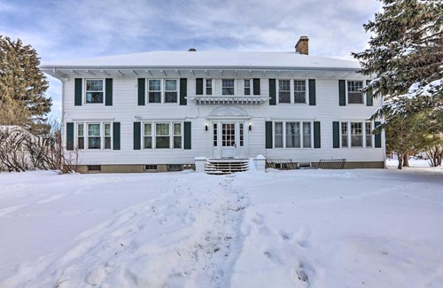 Dillon Apartment | 2nd-Floor Dillon Apt - Near University and Fishing!