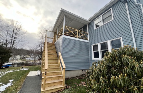 Aldenville Apartment | 2nd story lake view, private deck- close to Scranton, Honesdale & Elk Mountain!