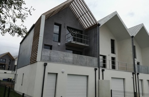 Arradon Apartment | 2P view golf Arradon