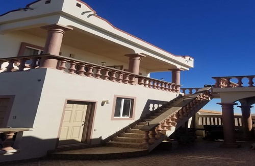 Puerto Penasco Apartment | 3/2/1 BDRM CASITA apartments with OCEANFRONT Sky patio & Beach Palapas
