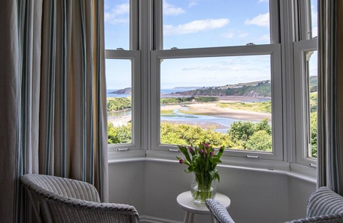 Bantham House | 3 Avonside with stunning waterside views, near beach, in Bantham, South Devon
