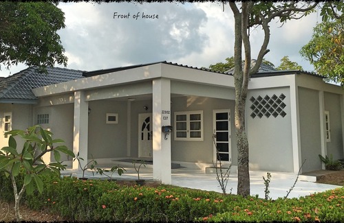 Kram House | 3 bdrm, 3 ba home with 24 hr security in private Villa. Located nr beach & pools
