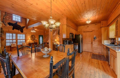 Boone House | 3 Bears Den