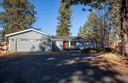 Deschutes River Woods House | 3-Bed 2 Bath Home in Bend with Hot Tub, Game Room