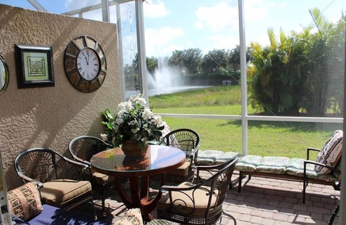 Naples Villa | 3 bed, 2 bath villa in Reflection Lakes avail Feb 2020