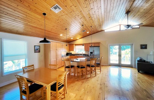 Saint James City House | 3 bed, 3 bath home, heated/cooled pool on quiet canal. Quick boat access to gulf