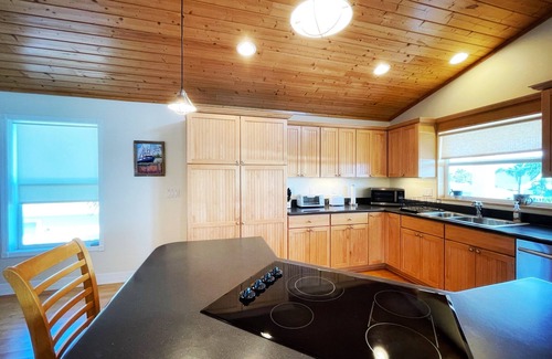 Saint James City House | 3 bed, 3 bath home, heated/cooled pool on quiet canal. Quick boat access to gulf