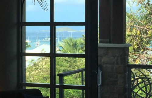 Great Cruz Bay Villa | 3 Bed/3 Bath Luxury Villa -Westin St John USVI - March 16-23 Full Resort Access