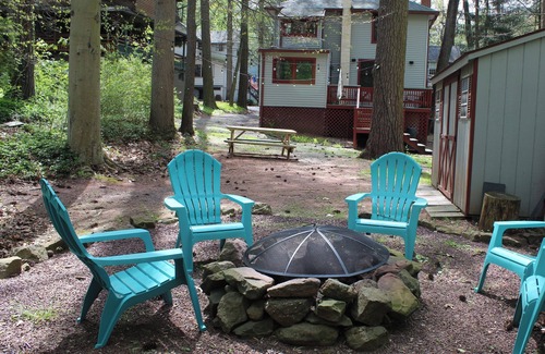 Mount Gretna Cottage | 3 bed cottage in Mt. Gretna. Short drive to Hershey, Lancaster, Harrisburg