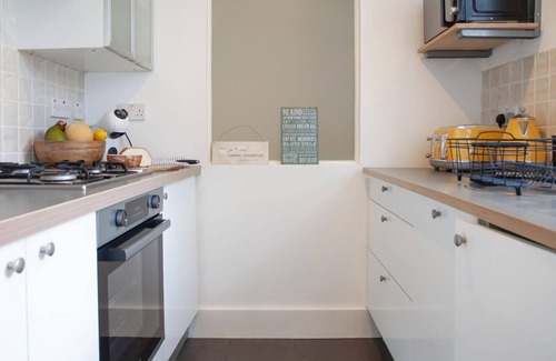 Vassall House | 3 bed House Camberwell with Private Garden