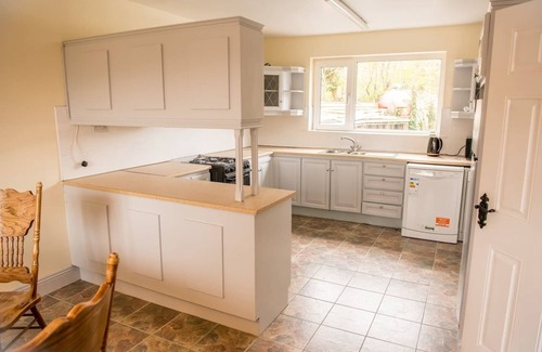 Clonmany House | 3-Bed House in Clonmany With Panoramic Hillside Se