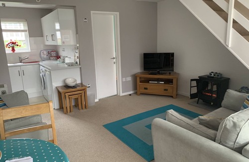 Corton House | 3 Bed House, Waterside Holiday Park, Rest & Bar, Communal heated pool, Suffolk