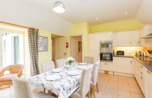 Spean Bridge House | 3 Bed in Achnacarry CA018