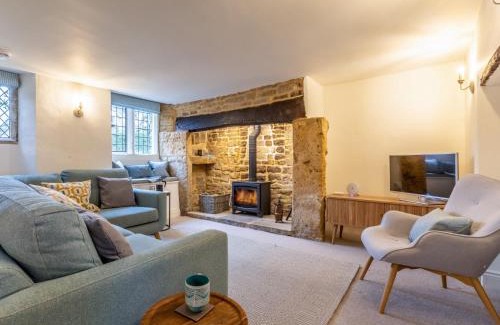 Bourton House | 3 Bed in Bourton on the Water 75532