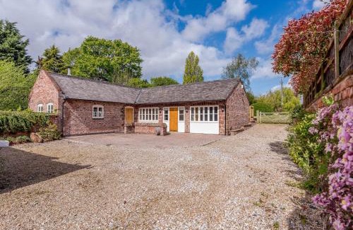 Ledsham House | 3 Bed in Chester 82909