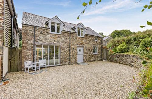 Jacobstow House | 3 Bed in Crackington Haven COHOU