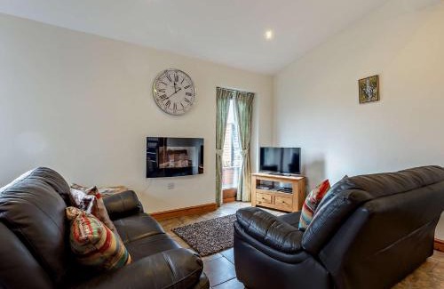 Overton-on-dee House | 3 Bed in Ellesmere 94419