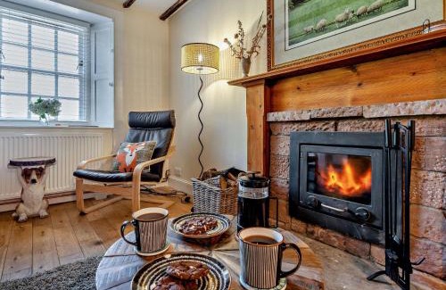 Kirriemuir House | 3 Bed in Kirriemuir 96115
