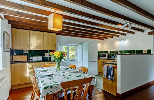Liskeard House | 3 Bed in Looe 47663
