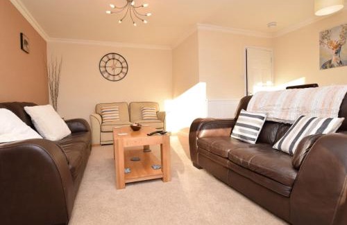 Galashiels House | 3 Bed in Melrose 76698