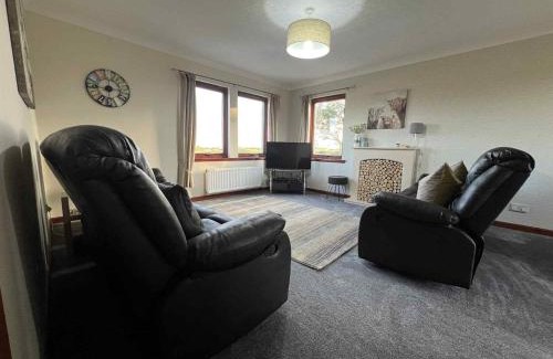 Newton Stewart House | 3 Bed in Port William 87541